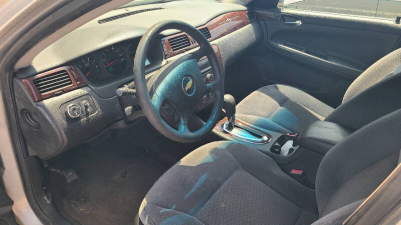 2011 Chevrolet Impala LS