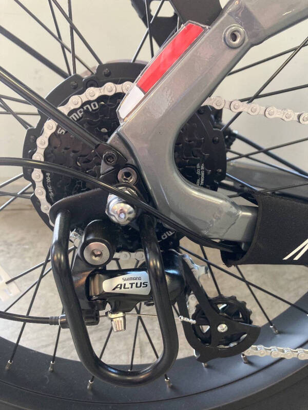 2024 Aventon AE4D3625