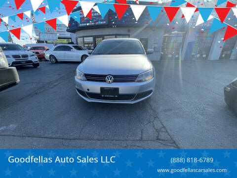 2013 Volkswagen Jetta for sale at Goodfellas and Sons in Paterson NJ