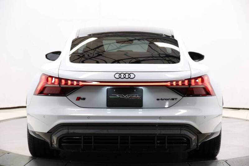 2023 Audi RS e-tron GT quattro