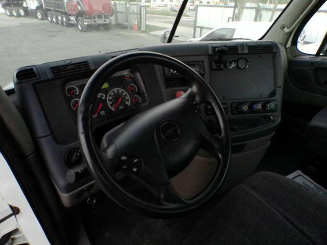 2016 Freightliner Cascadia