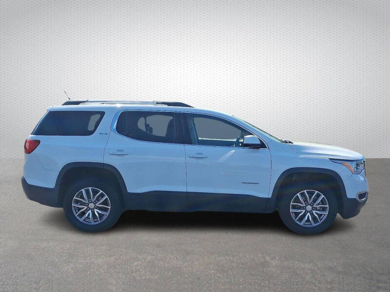 2018 GMC Acadia SLE-2