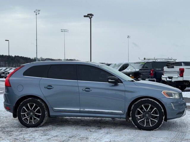 2017 Volvo XC60 T6 Dynamic