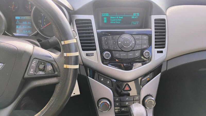 2014 Chevrolet Cruze LS Auto