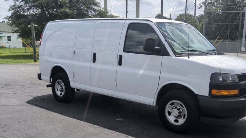2018 Chevrolet Express 2500