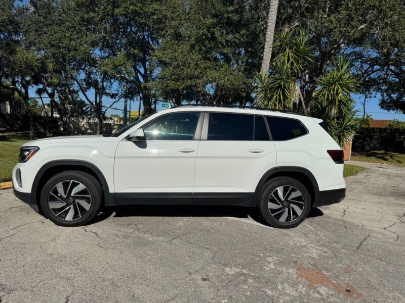 2024 Volkswagen Atlas SE