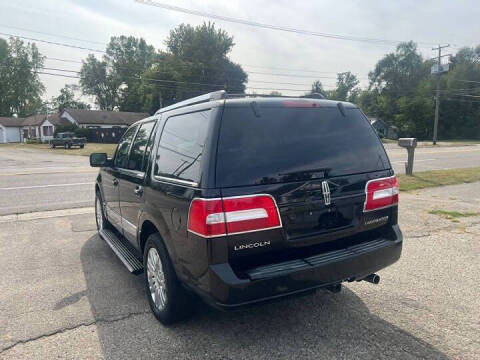 2011 Lincoln Navigator