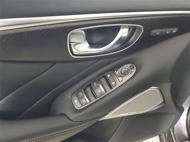 2023 Infiniti Q50 Sensory
