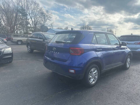 2021 Hyundai Venue SE