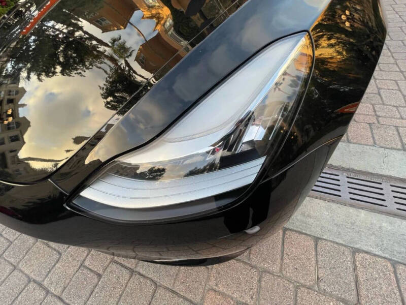 2020 Tesla Model 3 Standard Range Plus