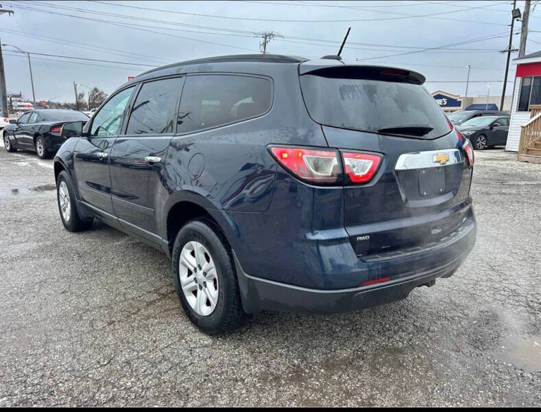 2016 Chevrolet Traverse LS