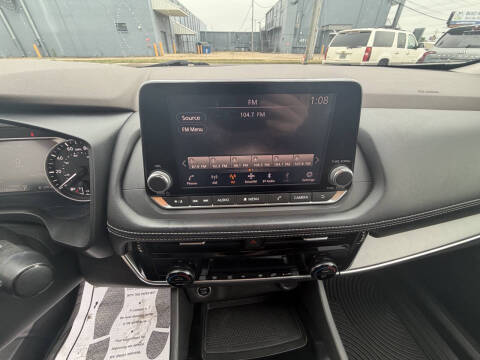 2021 Nissan Rogue SV