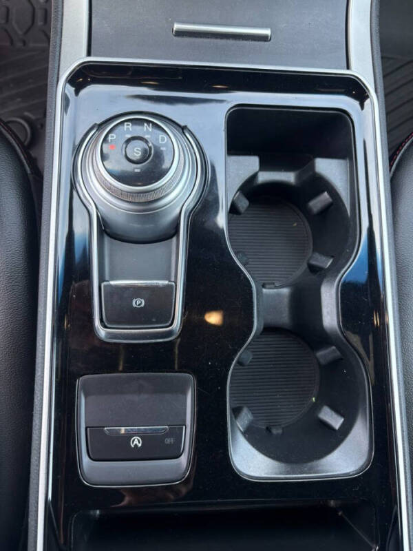2020 Ford Edge ST Line