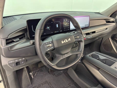 2024 Kia EV9 Light Long Range