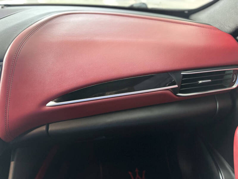 2017 Maserati Levante