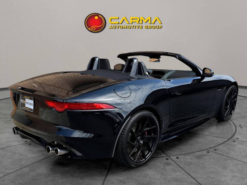 2016 Jaguar F-TYPE R