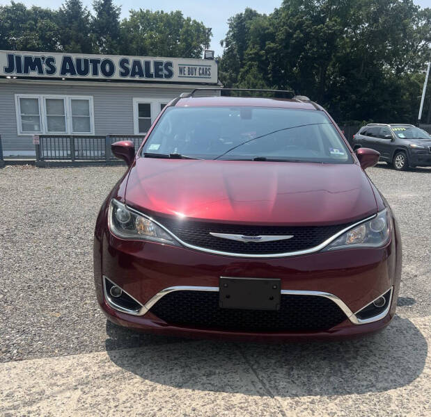 2017 Chrysler Pacifica Touring-L
