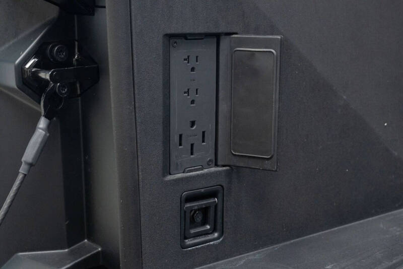 2024 Tesla Cybertruck