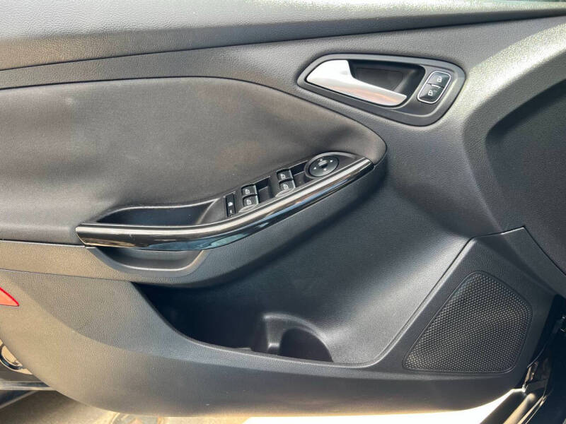 2018 Ford Focus Titanium