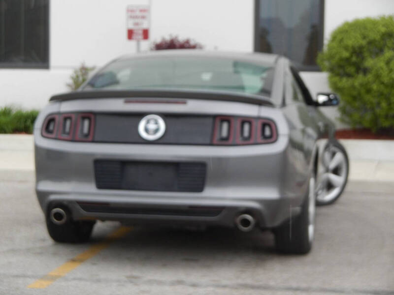 2014 Ford Mustang V6 Premium