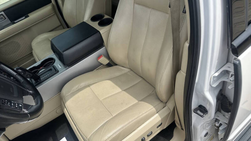 2017 Ford Expedition XLT