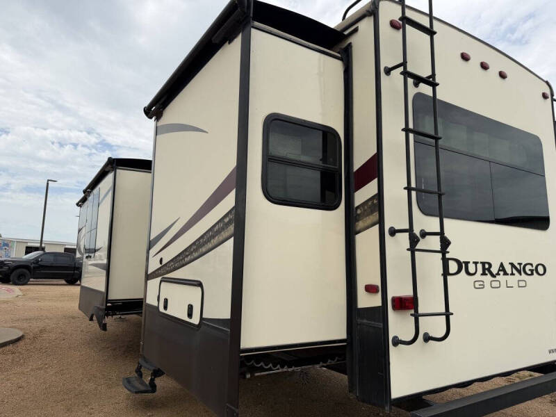2015 KZ DURANGO GOLD 380