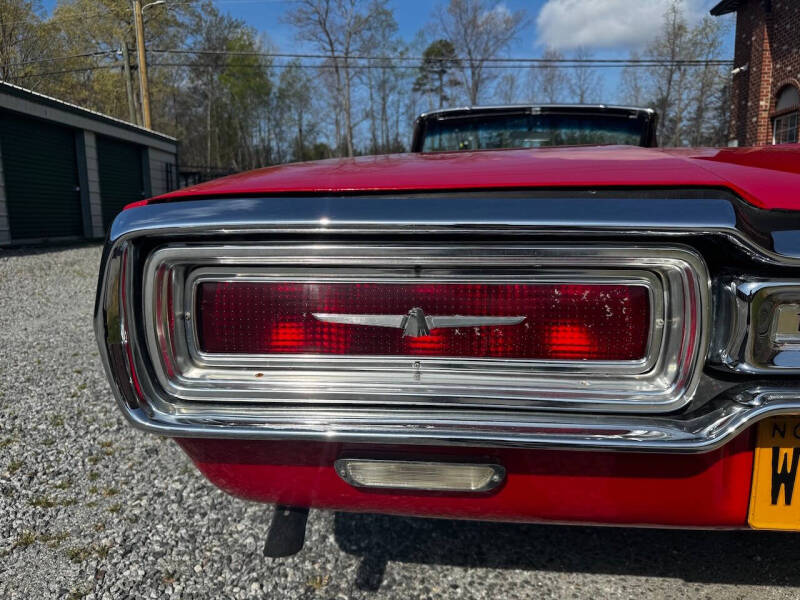1964 Ford Thunderbird