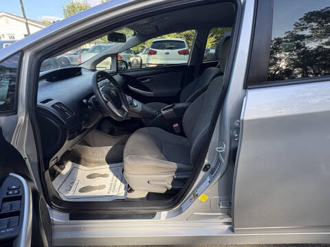 2013 Toyota Prius Two