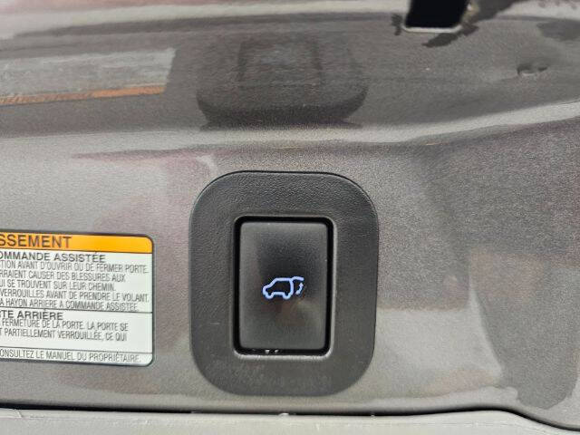 2017 Toyota Sienna XLE 7-Passenger