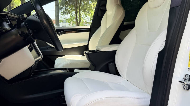 2019 Tesla Model X 75D