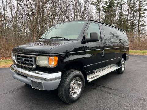 2003 Ford E-Series Wagon for sale at Michael's Auto Sales in Derry NH