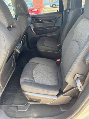 2016 Chevrolet Traverse LT