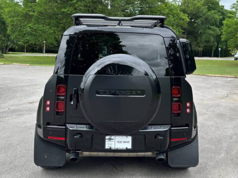 2024 Land Rover Defender 90 P400 X-Dynamic SE