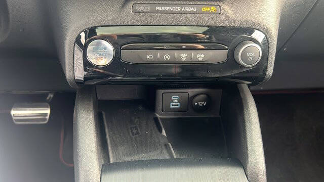 2023 Ford Escape ST-Line Select