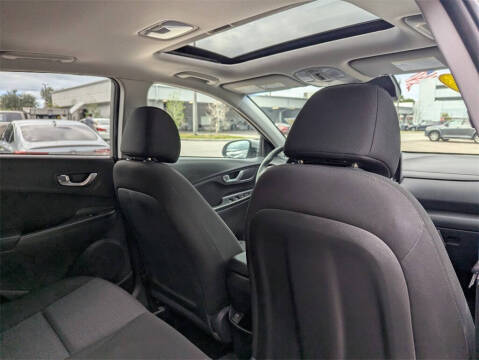 2023 Hyundai Kona SEL