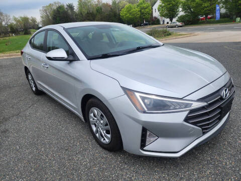 2019 Hyundai Elantra SE