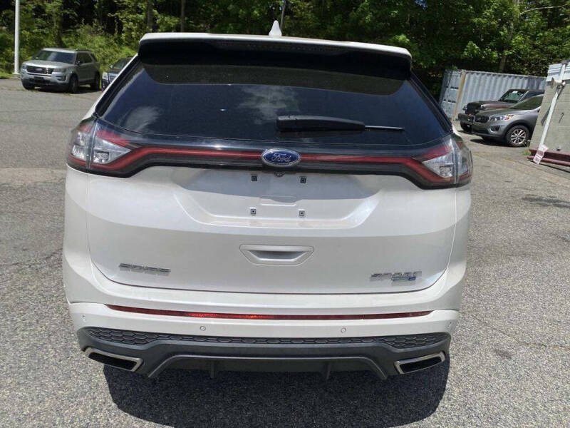 2018 Ford Edge Sport