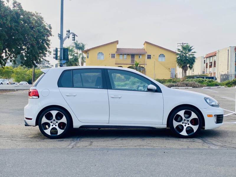 2012 Volkswagen GTI Base PZEV