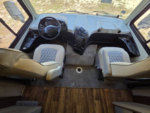 2017 Jayco Precept