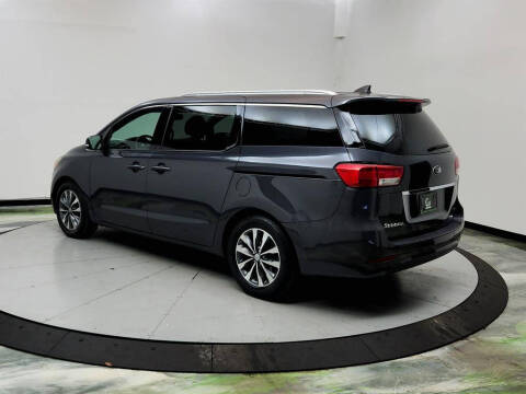 2016 Kia Sedona SX