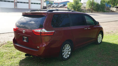 2015 Toyota Sienna