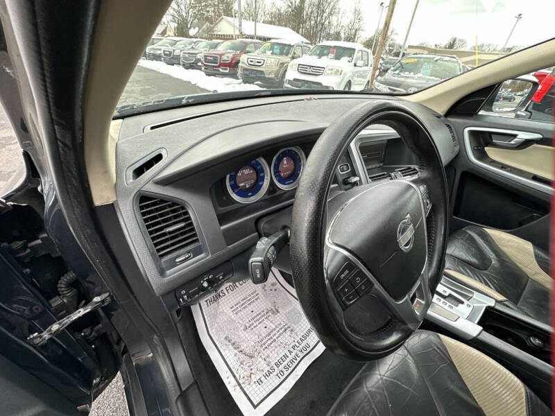 2011 Volvo XC60 T6 R-Design