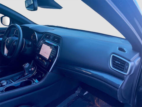 2022 Nissan Maxima 3.5 SR