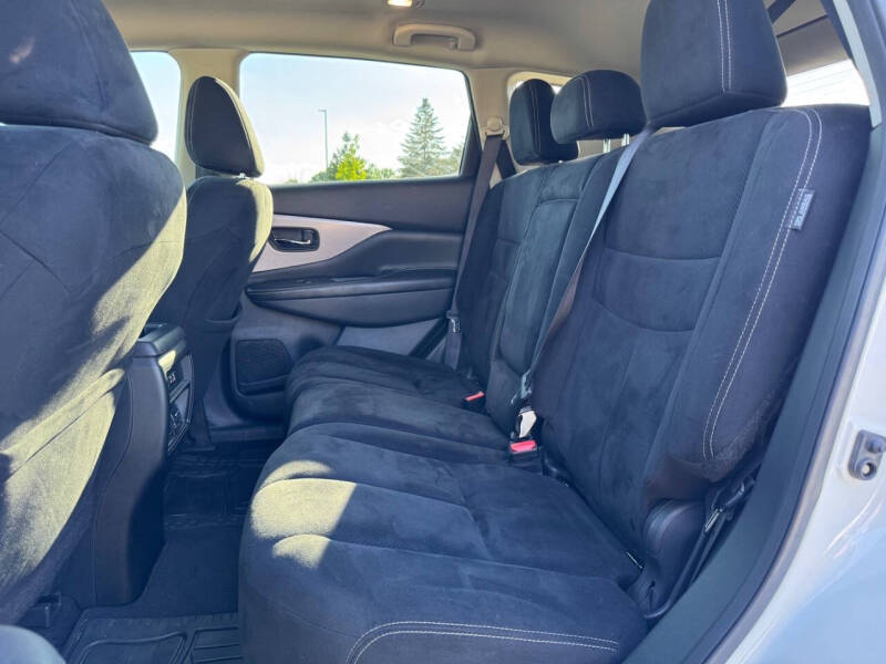 2022 Nissan Murano S