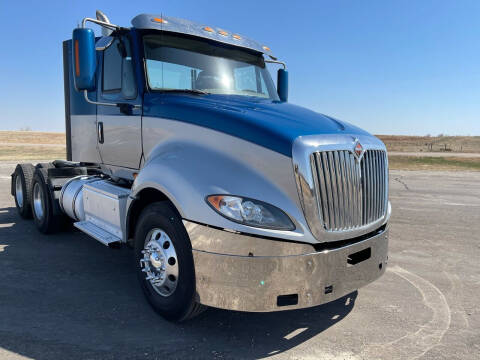 2016 IHC Prostar