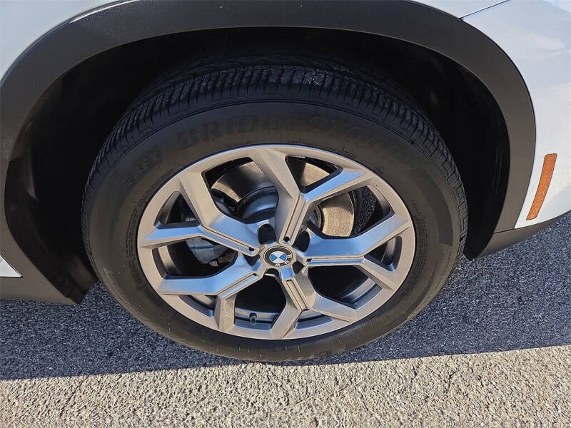 2023 BMW X3 sDrive30i