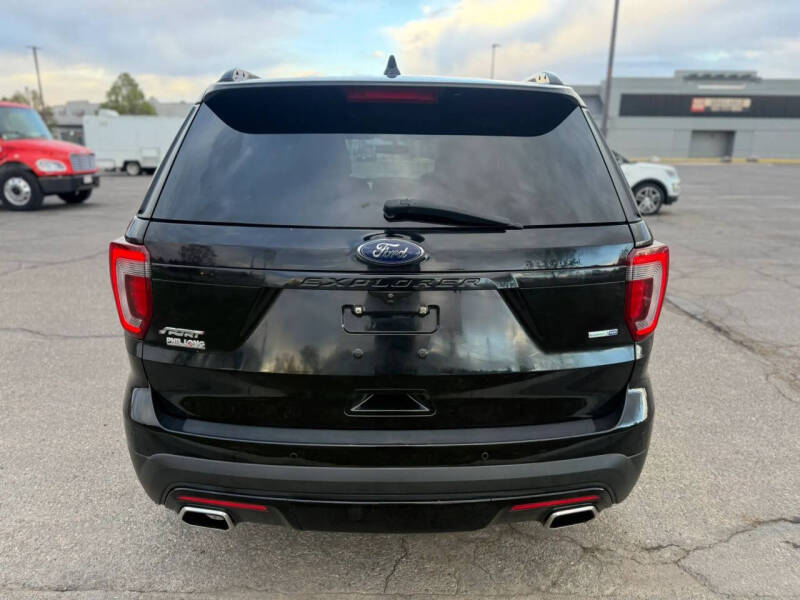 2017 Ford Explorer Sport