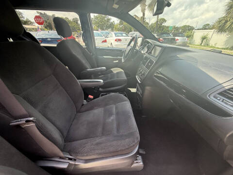 2017 Dodge Grand Caravan SE Plus