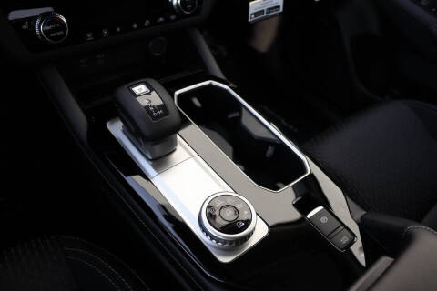 2025 Mitsubishi Outlander ES