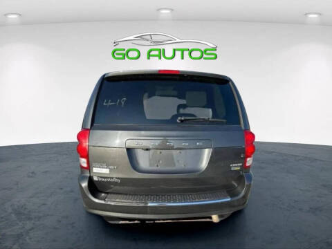 2012 Dodge Grand Caravan Crew